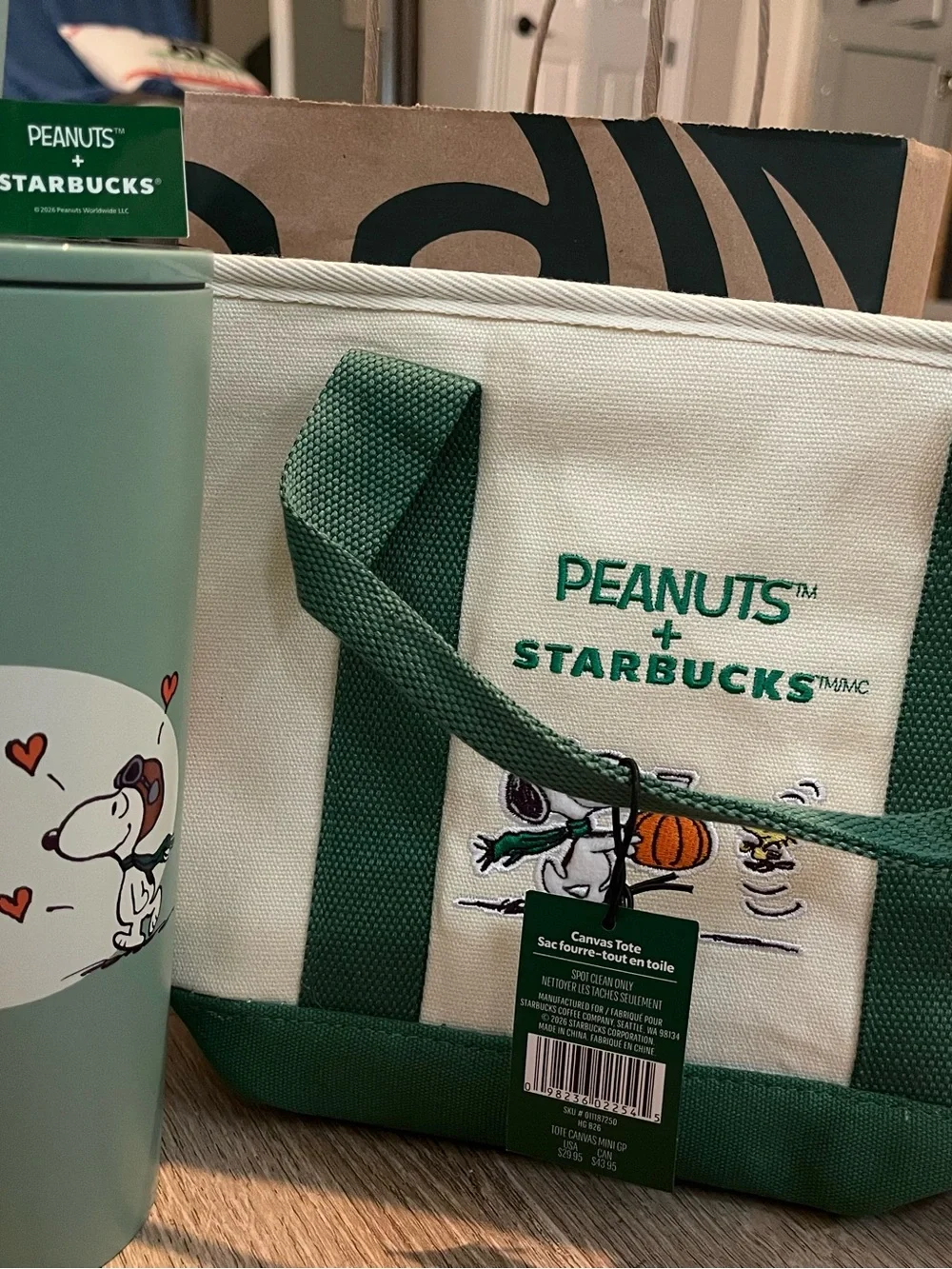 Starbucks x Peanuts Green Canvas Tote & Tumbler Set/ snoopy mint green